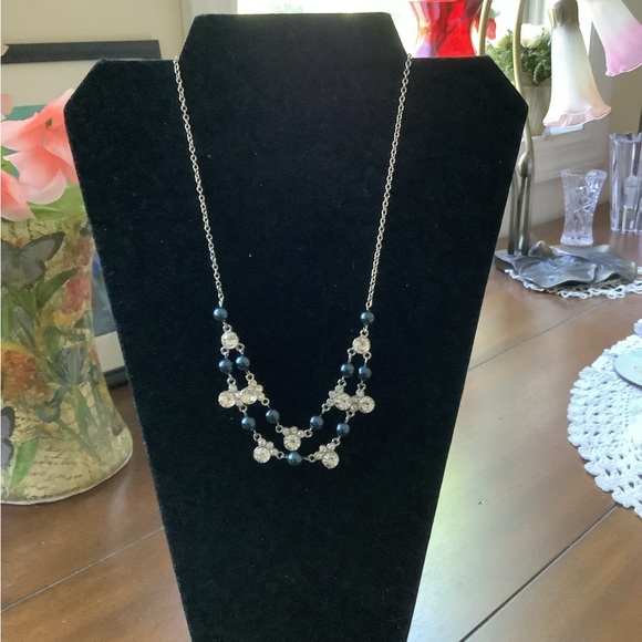 Rhinestones & Blue Beaded Necklace. - Picture 4 of 6